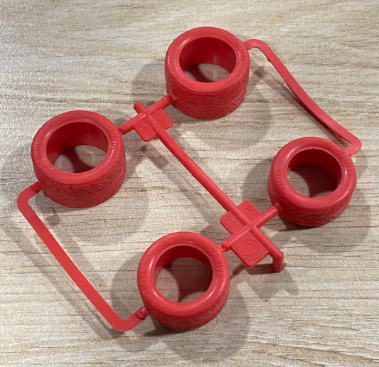 Tamiya Small Dia Threaded Tires - Red