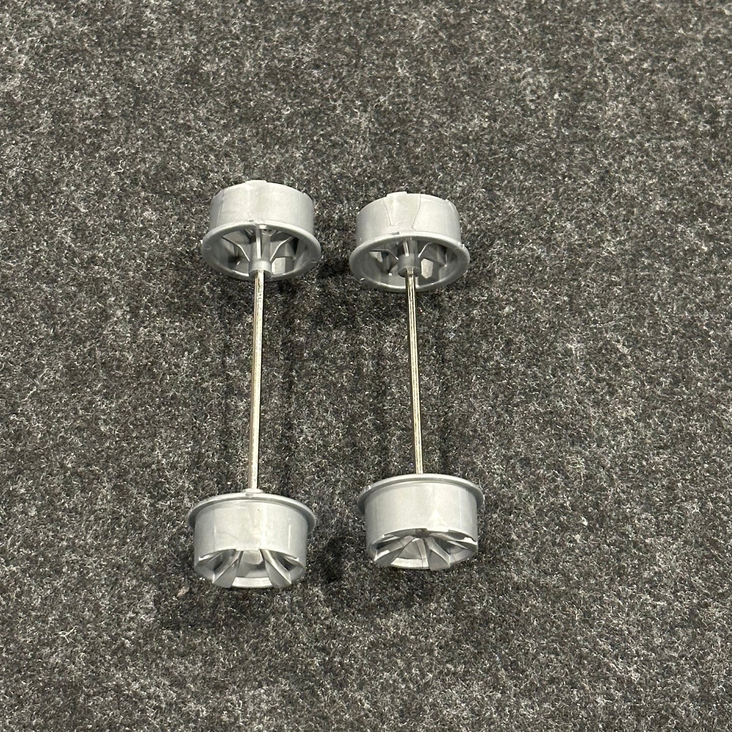 Tamiya 5-Spokes Gray - Medium Aligned Wheels