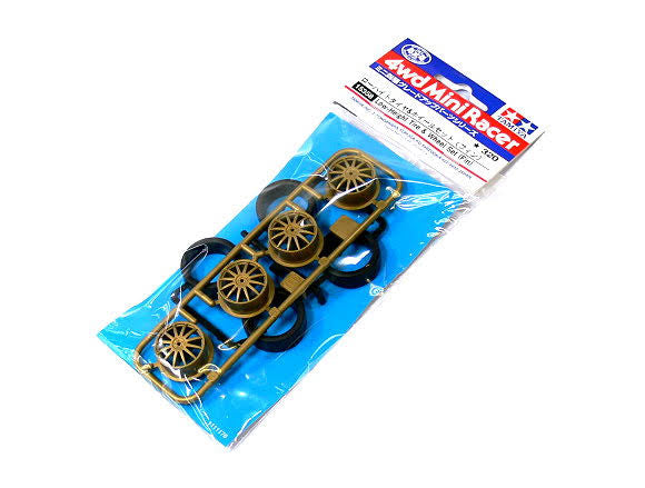 Tamiya 15358 Low-Height Tire & Wheel Set (Fin)